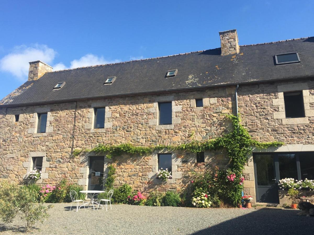Bed and Breakfast L'Esperluete Ploezal Exterior foto
